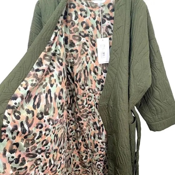 Johnny Was Calme Ava quilted lounge coat NWT size Large - Picture 6 of 11